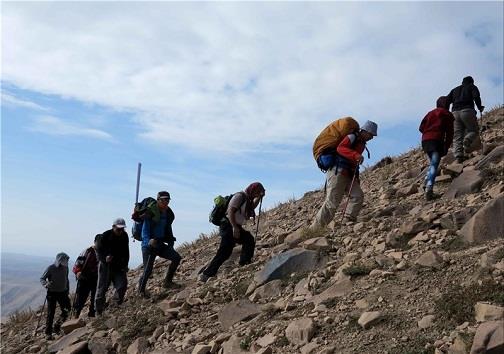 قوانین تیم کوهنوردی در صعودهای دسته جمعی